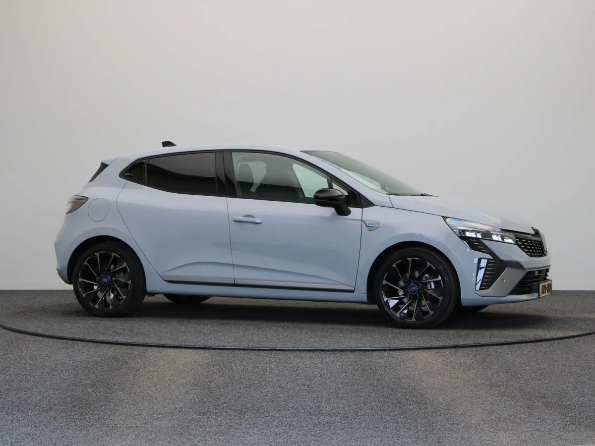 Full Hybrid 145pk Esprit Alpine | Stuur- Stoelverwarming | Dodehoek detectie | Adaptieve cruise control |
