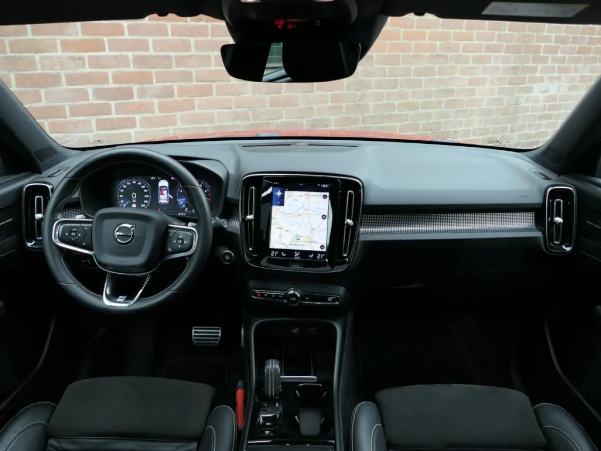 T5 AUT AWD R-Design Panoramadak / Harman/Kardon / Trekhaak / Cam