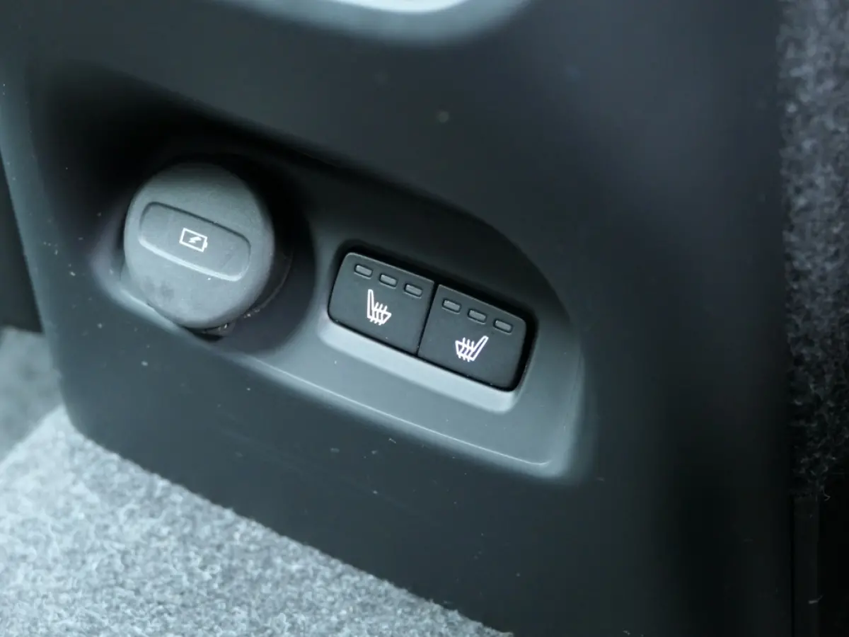 T5 AUT AWD R-Design Panoramadak / Harman/Kardon / Trekhaak / Cam