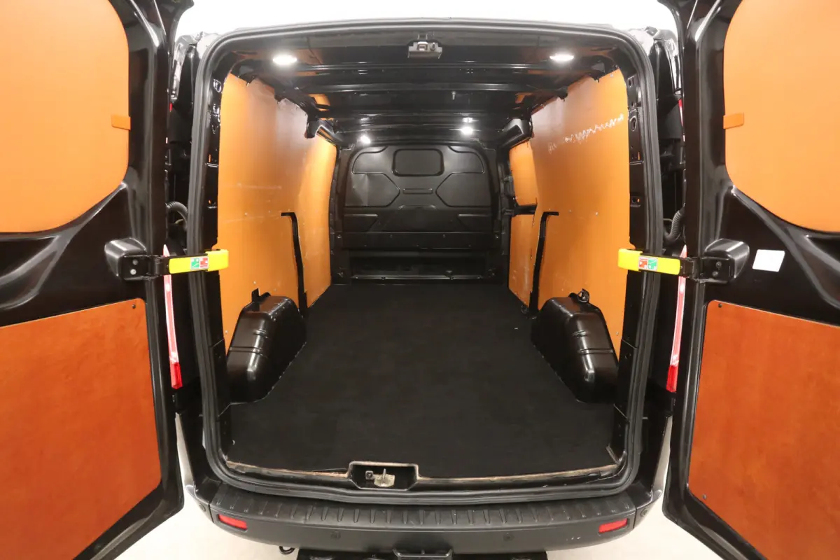 2.0 TDCI L2H1 | 2800kg Trekgew. | Airco | Cruise | Camera | 3 Zits | Carplay | Trekhaak