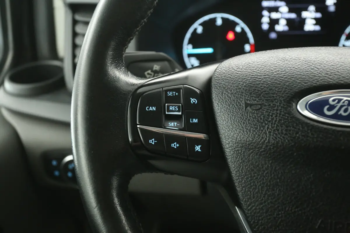 2.0 TDCI L2H1 | 2800kg Trekgew. | Airco | Cruise | Camera | 3 Zits | Carplay | Trekhaak