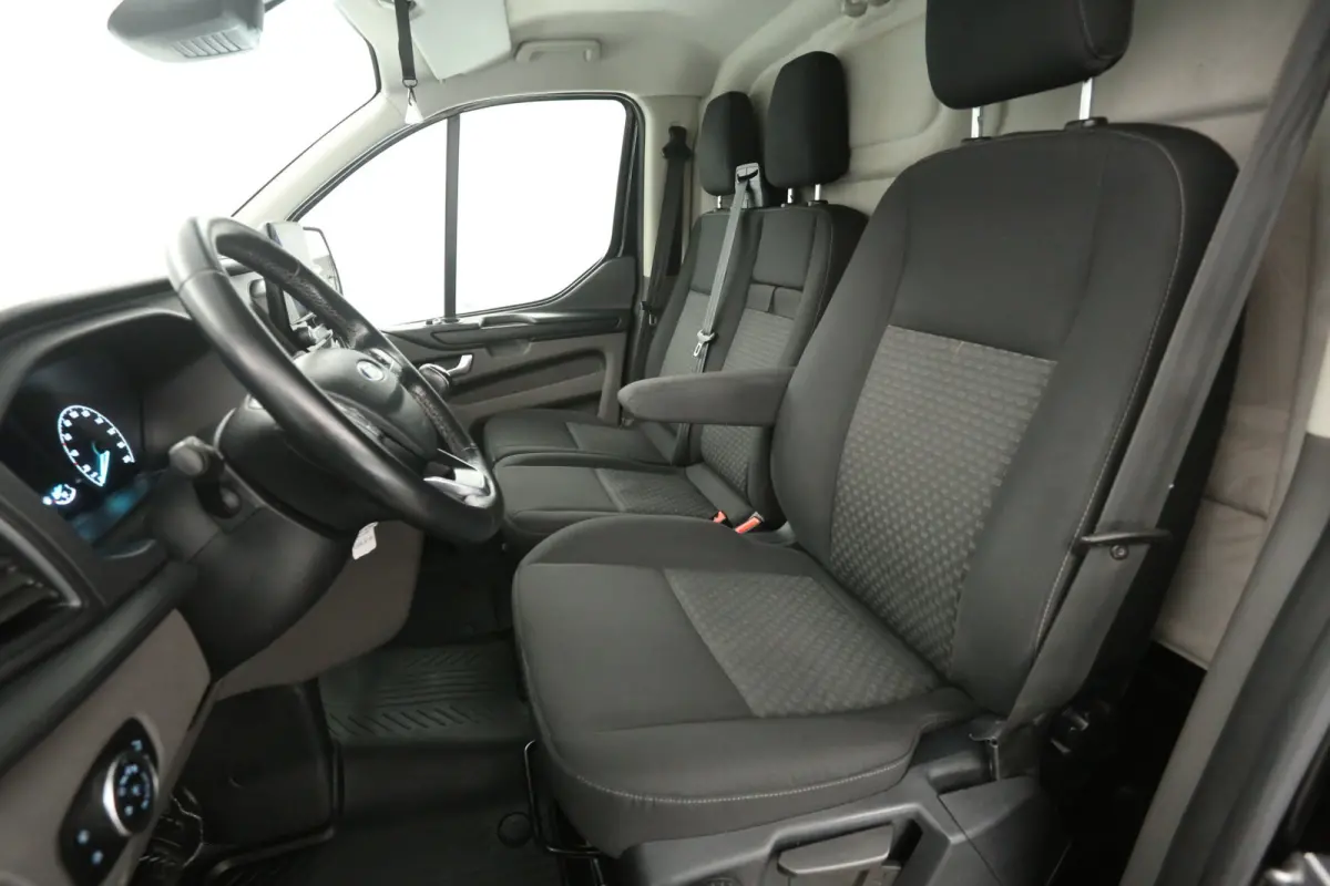 2.0 TDCI L2H1 | 2800kg Trekgew. | Airco | Cruise | Camera | 3 Zits | Carplay | Trekhaak