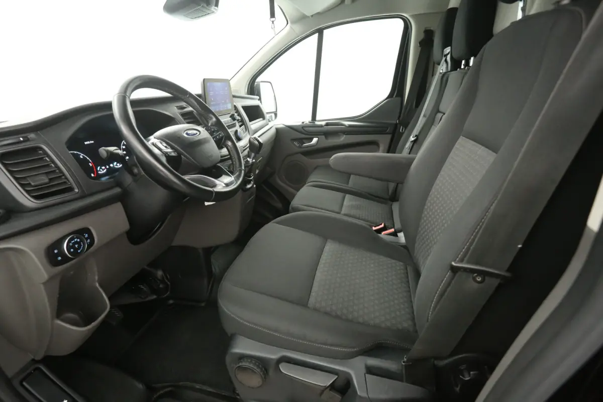 2.0 TDCI L2H1 | 2800kg Trekgew. | Airco | Cruise | Camera | 3 Zits | Carplay | Trekhaak
