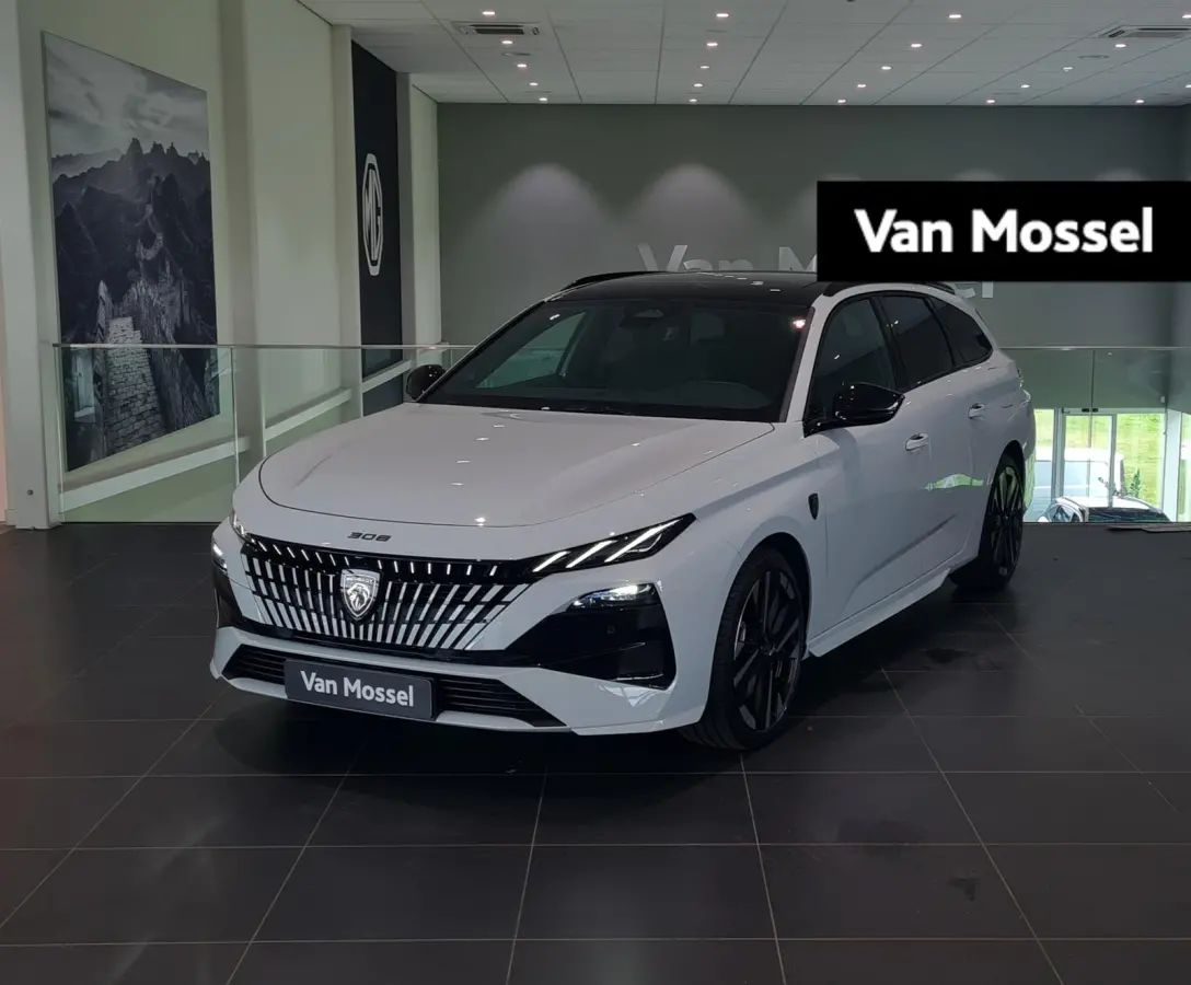 1.6 Plug-in Hybrid 195 GT | 360 Vision Pack | Drive Assist Plus Pack | Sensation Pack
