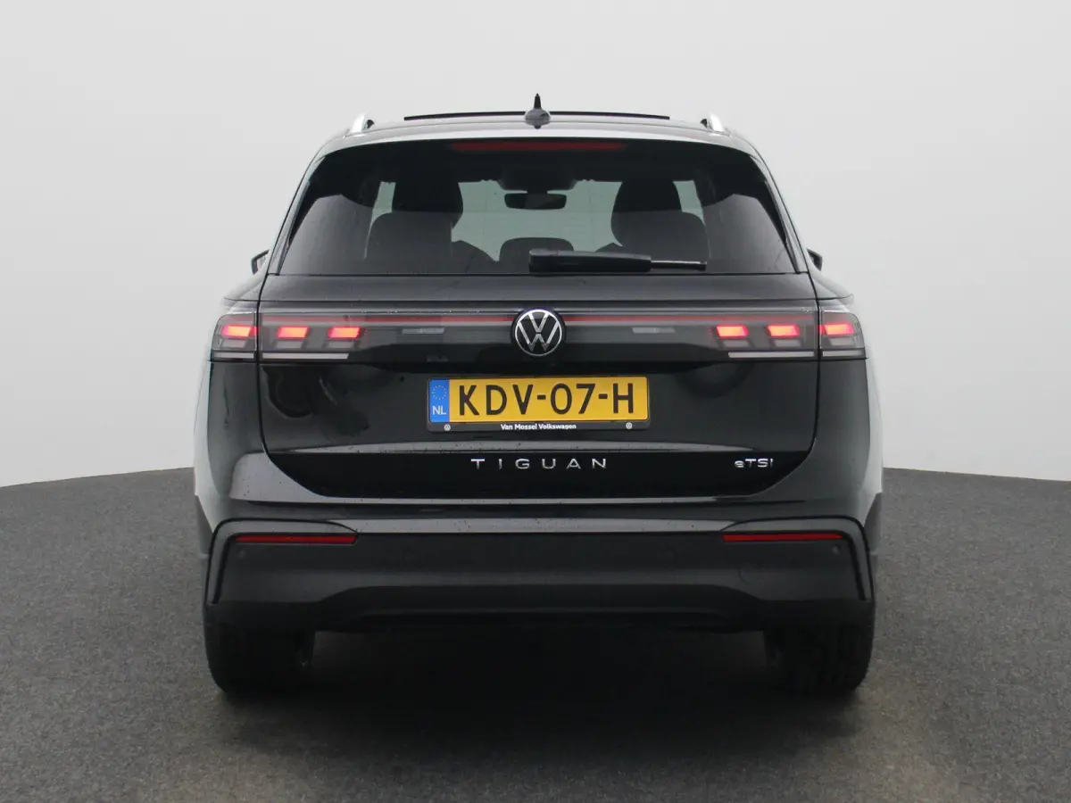 1.5 eTSI Life Edition 150 PK Origineel Nederlands | 1e Eigenaar | Trekhaak | Panoramadak | Navigatie | Achteruitrijcamera | Parkeersensoren