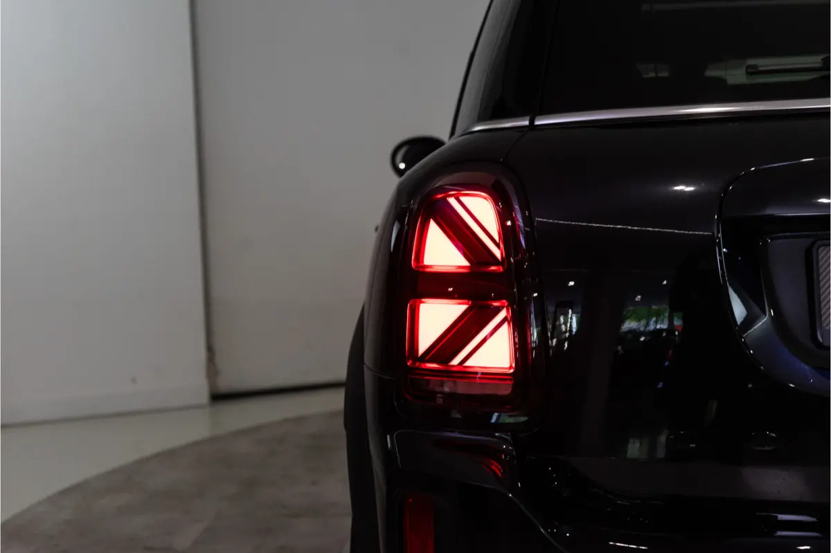 Mini 2.0 John Cooper Works ALL4 Classic 306PK | Harman/Kardon | Sfeer | HUD | Keyless | 12 MND Garantie