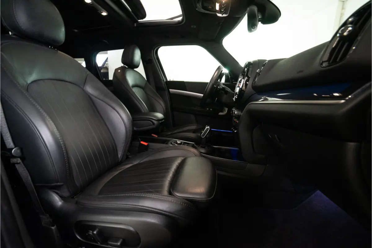Mini 2.0 John Cooper Works ALL4 Classic 306PK | Harman/Kardon | Sfeer | HUD | Keyless | 12 MND Garantie