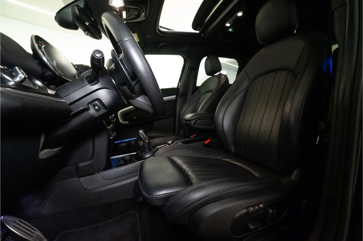 Mini 2.0 John Cooper Works ALL4 Classic 306PK | Harman/Kardon | Sfeer | HUD | Keyless | 12 MND Garantie