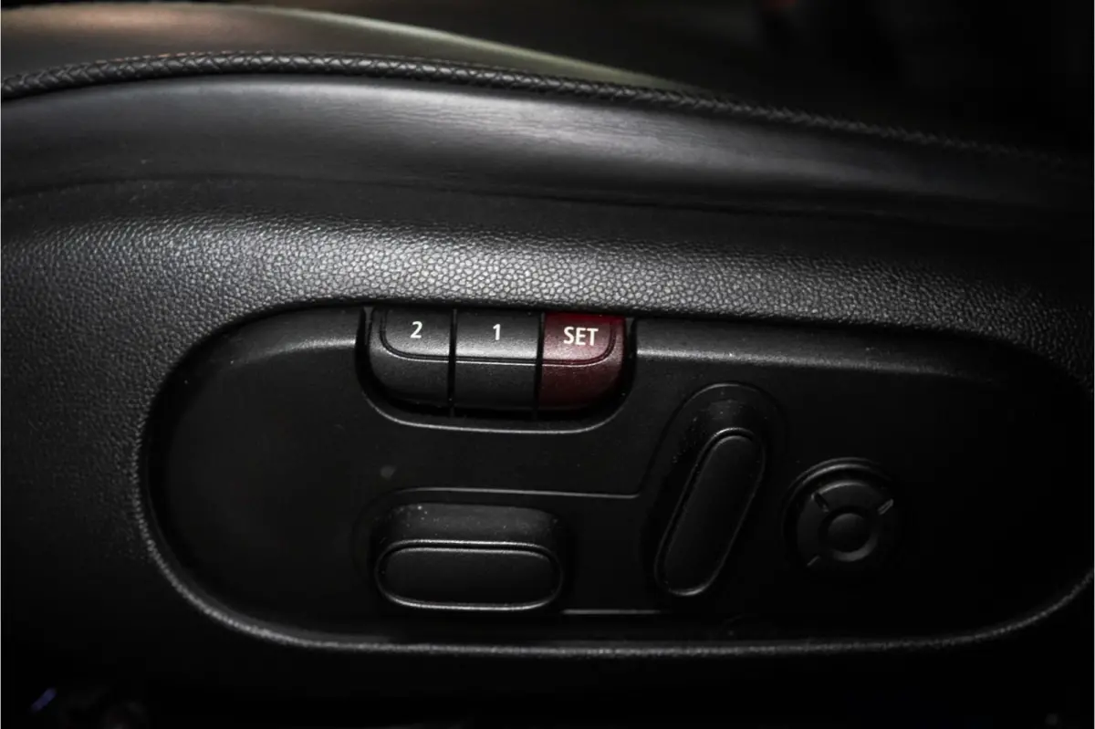 Mini 2.0 John Cooper Works ALL4 Classic 306PK | Harman/Kardon | Sfeer | HUD | Keyless | 12 MND Garantie