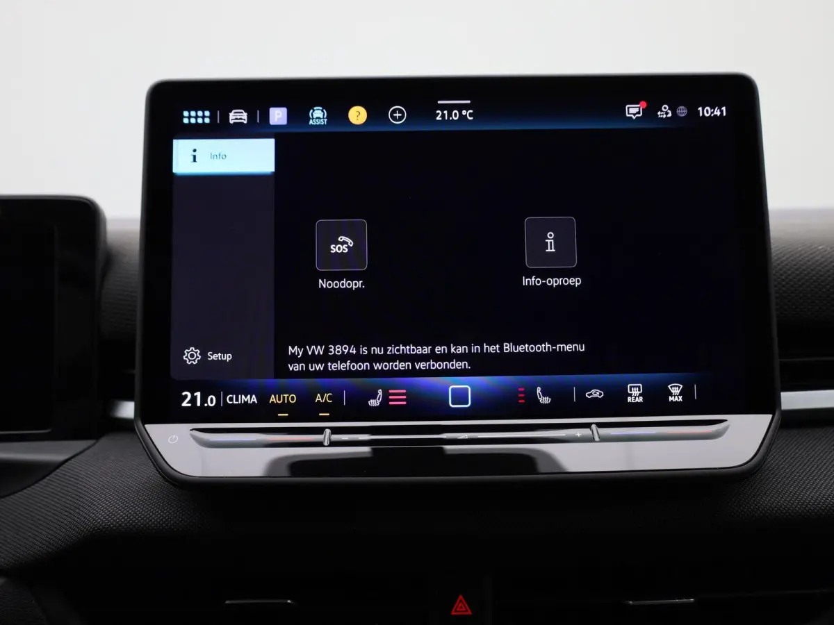 1.5 eTsi Life First Edition 116 PK| Origineel Nederlands | 1 Eigenaar | Achteruitrijcamera | Dodehoekdetectie | Apple Carplay | Climatronic | Parkeersensoren Voor & Achter