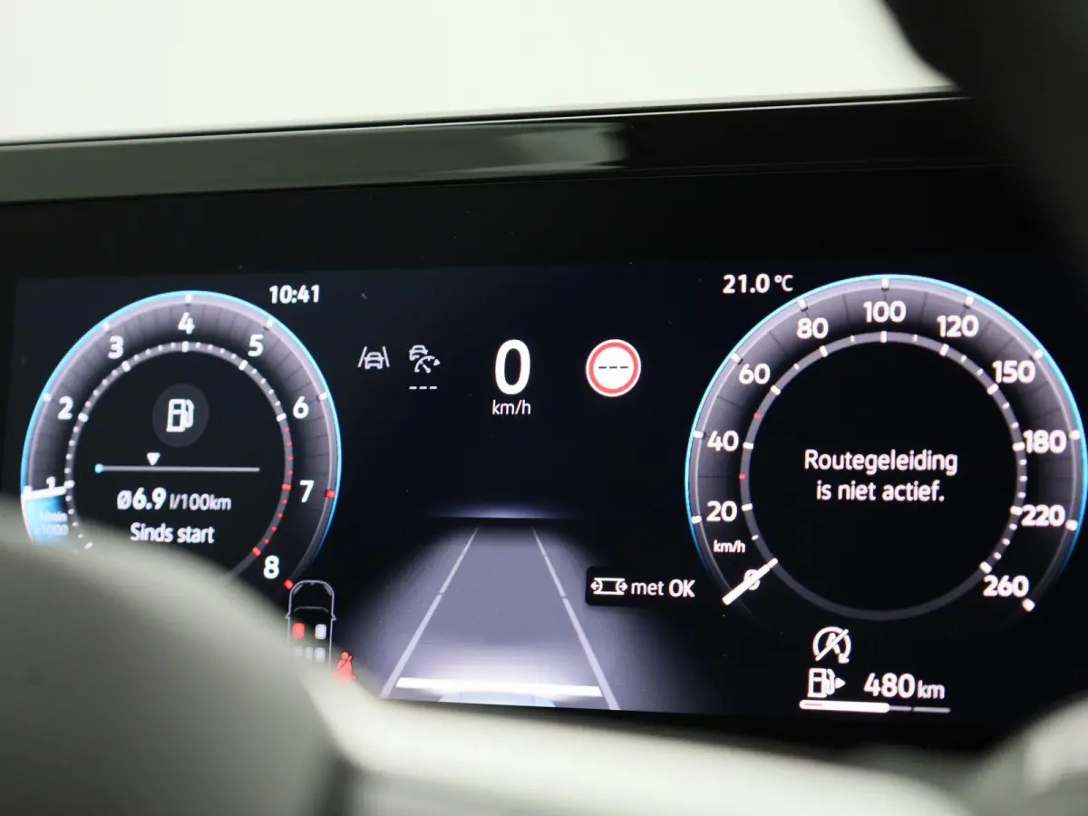 1.5 eTsi Life First Edition 116 PK| Origineel Nederlands | 1 Eigenaar | Achteruitrijcamera | Dodehoekdetectie | Apple Carplay | Climatronic | Parkeersensoren Voor & Achter