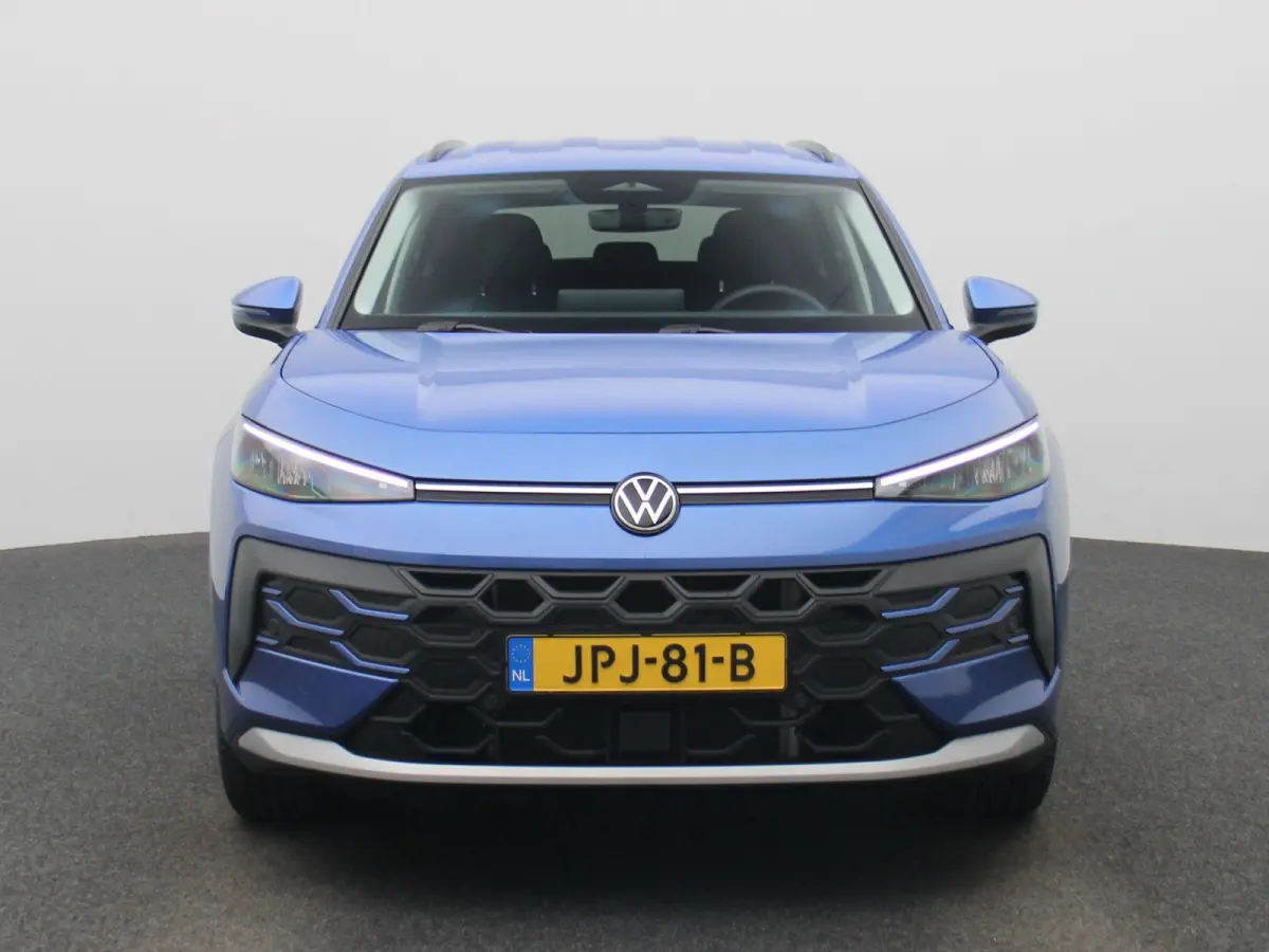 1.5 eTsi Life First Edition 116 PK| Origineel Nederlands | 1 Eigenaar | Achteruitrijcamera | Dodehoekdetectie | Apple Carplay | Climatronic | Parkeersensoren Voor & Achter