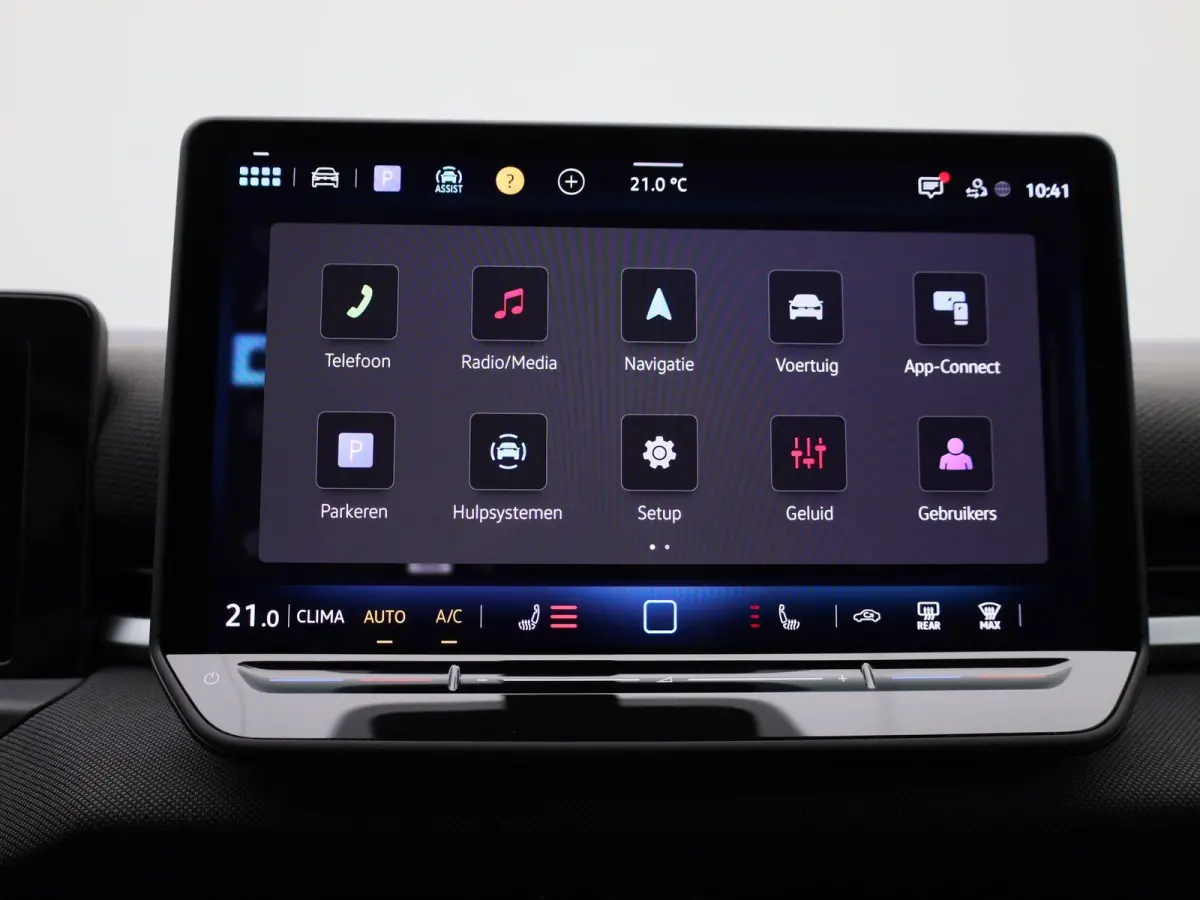 1.5 eTsi Life First Edition 116 PK| Origineel Nederlands | 1 Eigenaar | Achteruitrijcamera | Dodehoekdetectie | Apple Carplay | Climatronic | Parkeersensoren Voor & Achter