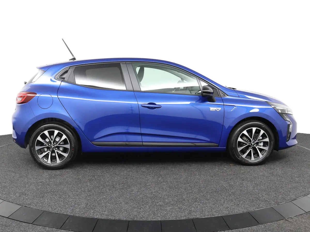1.6 HEV Intense | € 4.000 Korting! | Achteruitrijcamera | Apple Carplay/Android Auto | Climate Control | Cruise Control | Stoelverwarming