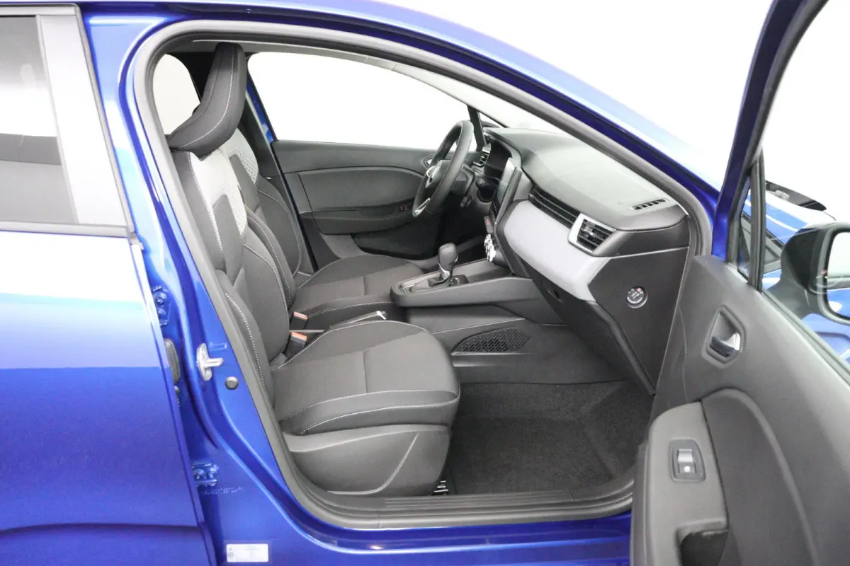 1.6 HEV Intense | € 6.600 Korting! | Achteruitrijcamera | Apple Carplay/Android Auto | Climate Control | Cruise Control | Stoelverwarming