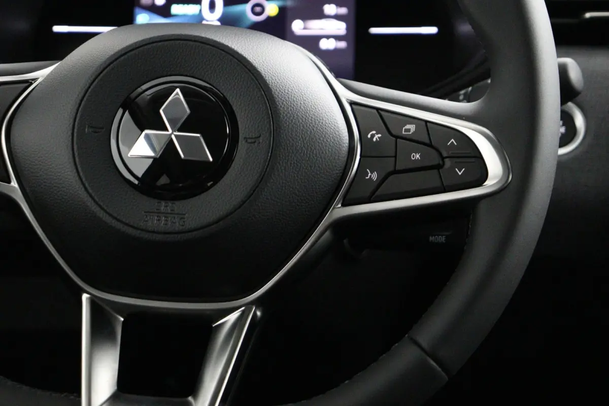 1.6 HEV Intense | € 6.600 Korting! | Achteruitrijcamera | Apple Carplay/Android Auto | Climate Control | Cruise Control | Stoelverwarming