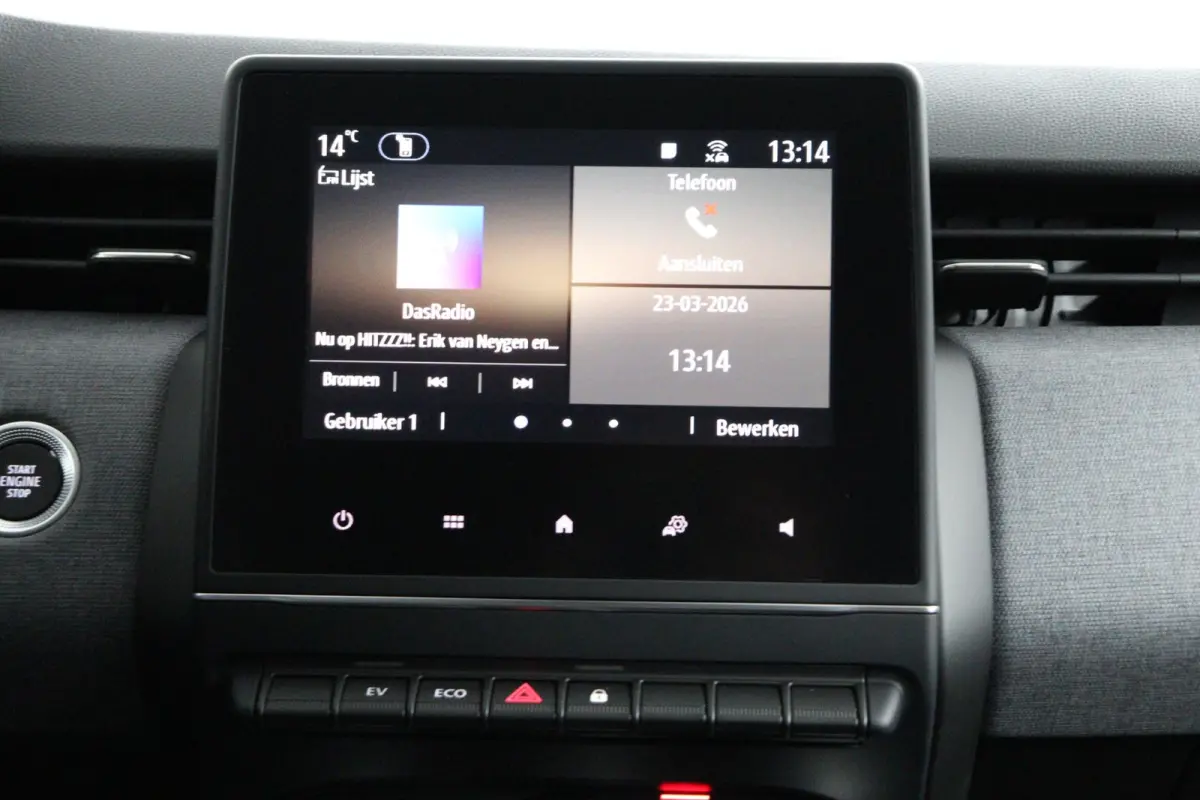 1.6 HEV Intense | € 6.600 Korting! | Achteruitrijcamera | Apple Carplay/Android Auto | Climate Control | Cruise Control | Stoelverwarming