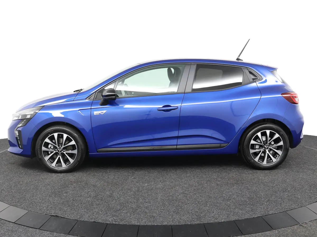 1.6 HEV Intense | € 4.000 Korting! | Achteruitrijcamera | Apple Carplay/Android Auto | Climate Control | Cruise Control | Stoelverwarming