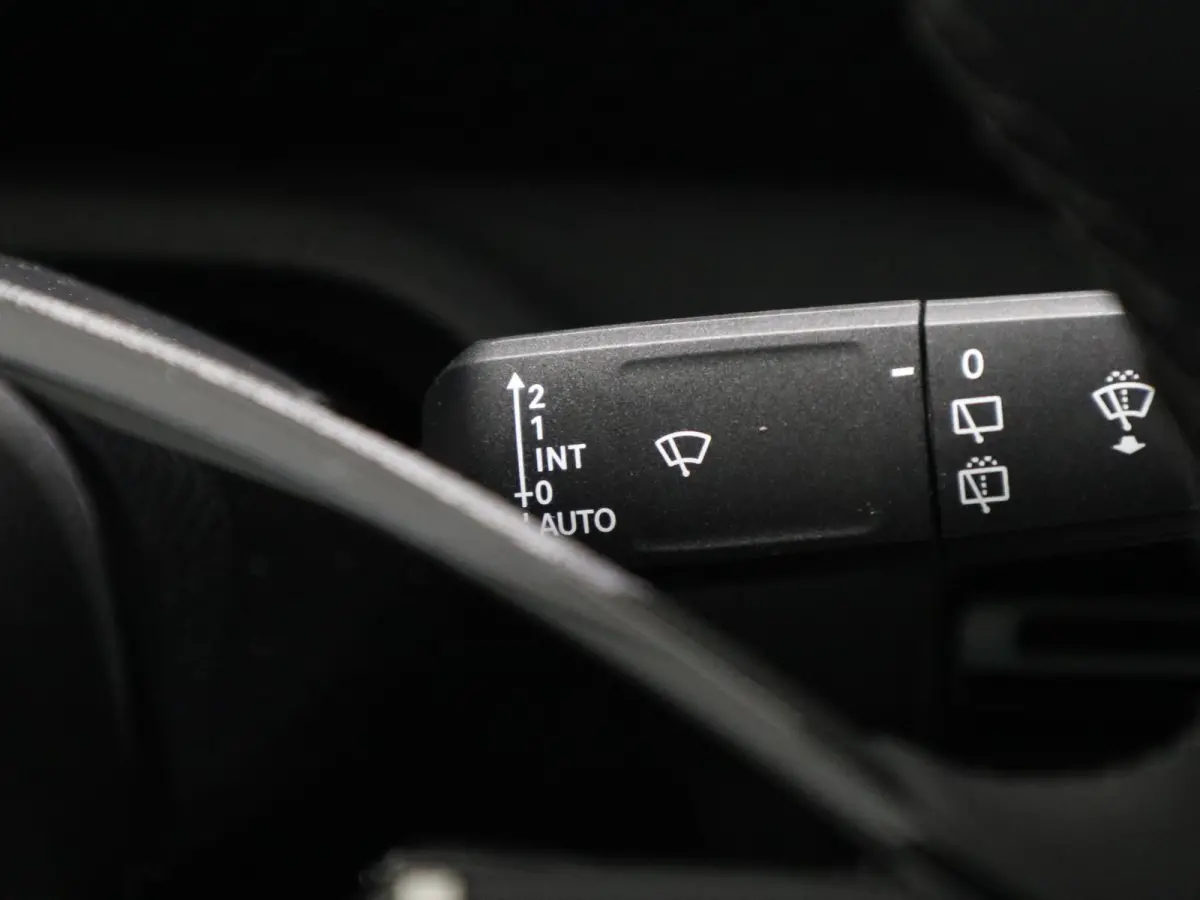 Max 113pk Comfort Range 44 kWh CAMERA - GETINT GLAS - CLIMATE CONTROL