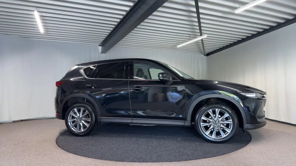2.5 SkyActiv-G 194 Luxury Automaat | Leder | Bose | Schuifdak