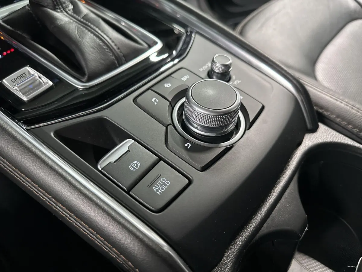 2.5 SkyActiv-G 194 Luxury Automaat | Leder | Bose | Schuifdak
