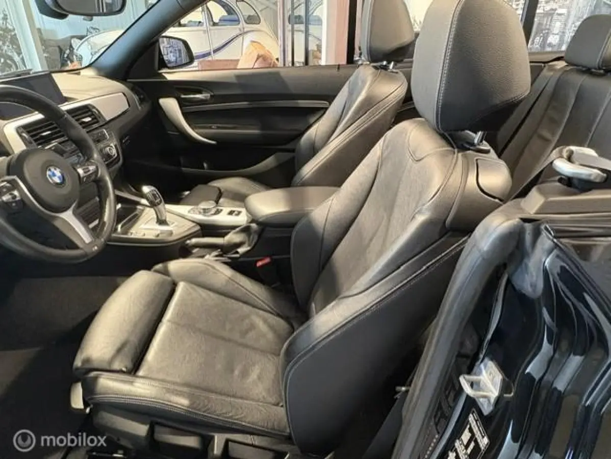 218i High Executive Edition M-SPORT NL Auto
