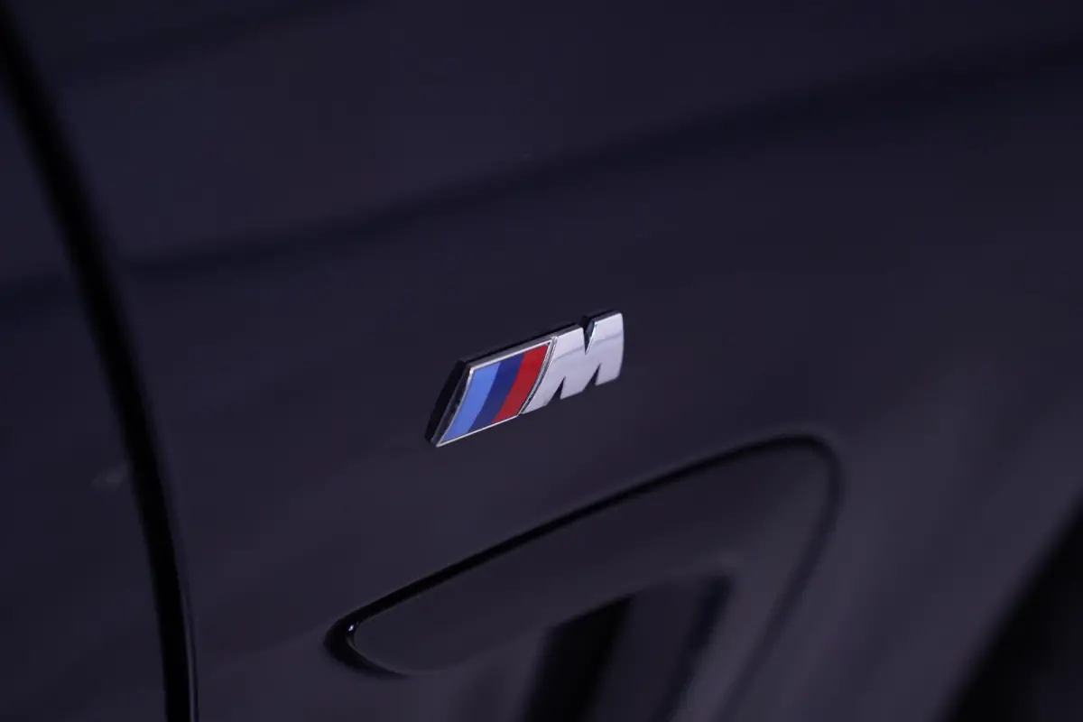 418i Executive Edition Navi NAP Led koplampen El. achterklep Rijklaar!