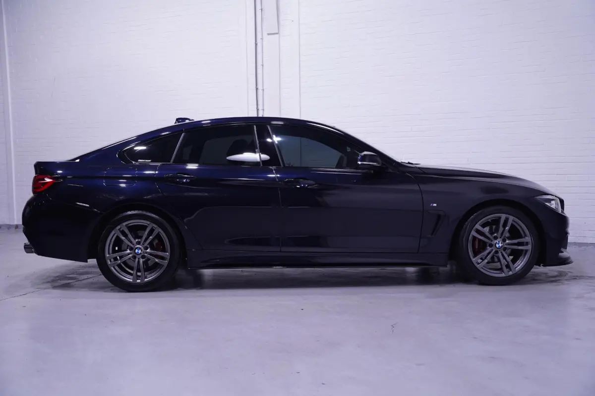 418i Executive Edition Navi NAP Led koplampen El. achterklep Rijklaar!