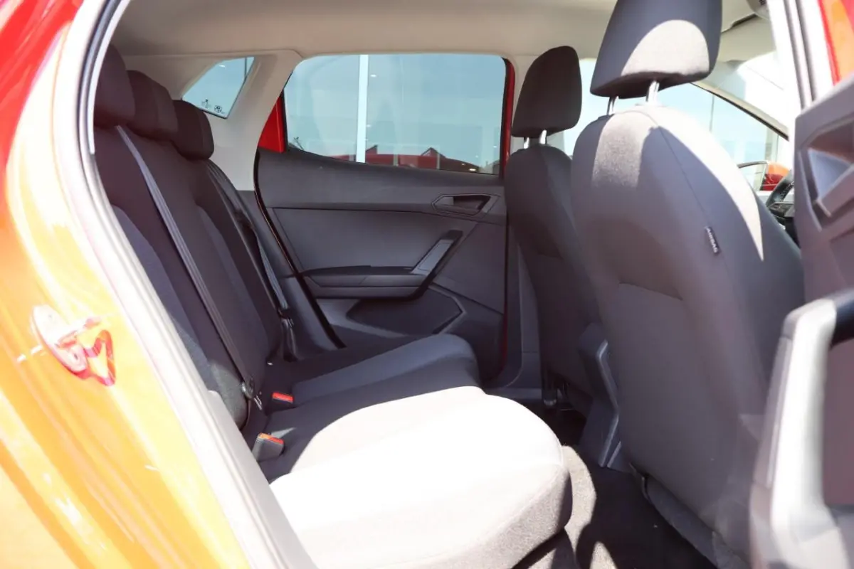 1.0 EcoTSI 95pk Style | Trekhaak | Cruise control | Carplay | PDC
