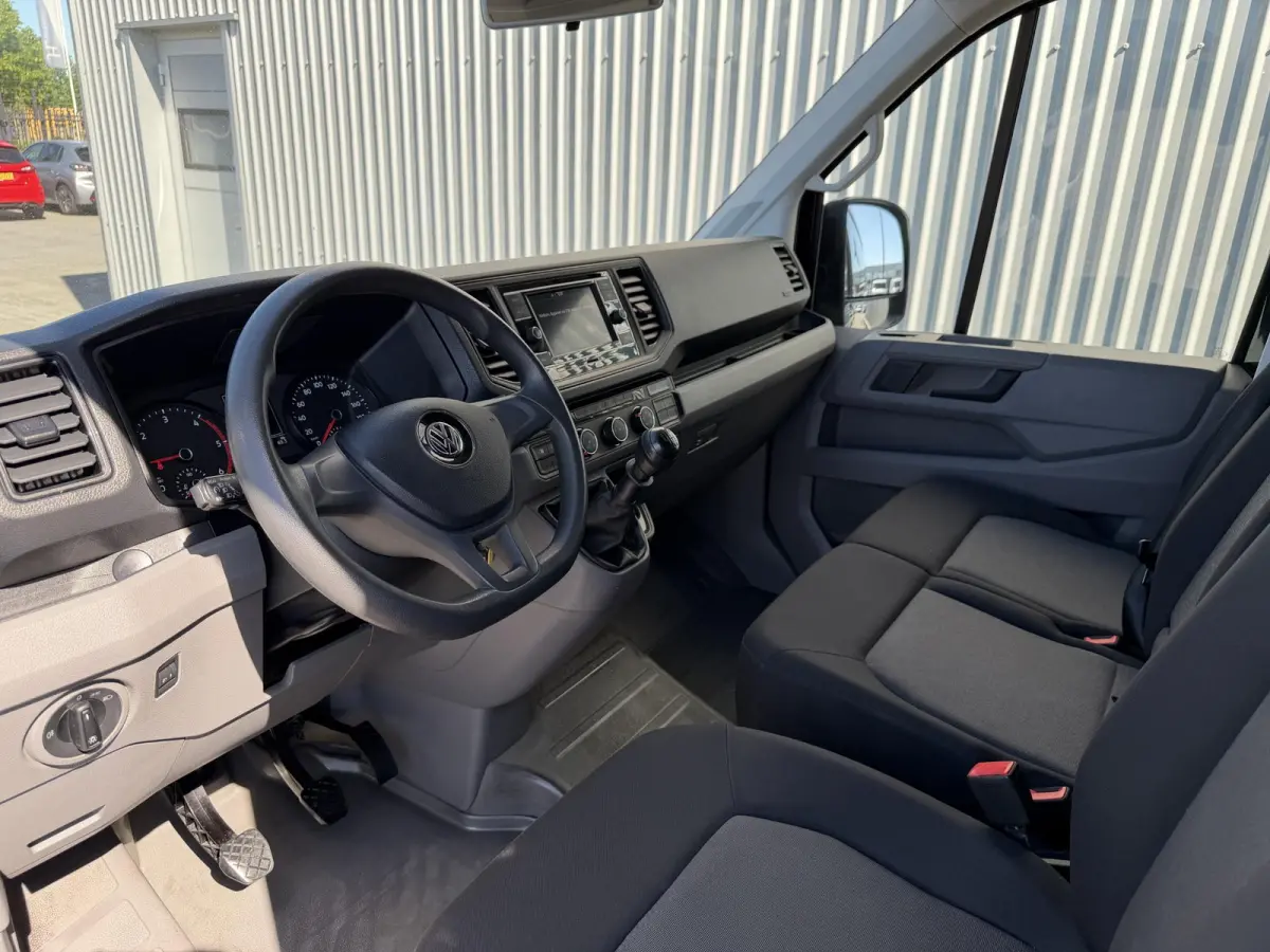 35 2.0 TDI L3H3*NAVI*CAM*CARPLAY*A/C*CRUISE*3PERS