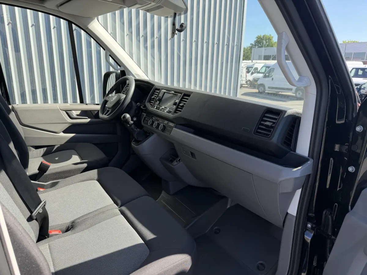 35 2.0 TDI L3H3*NAVI*CAM*CARPLAY*A/C*CRUISE*3PERS
