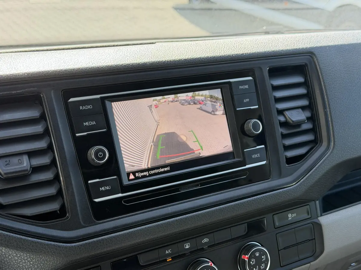 35 2.0 TDI L3H3*NAVI*CAM*CARPLAY*A/C*CRUISE*3PERS