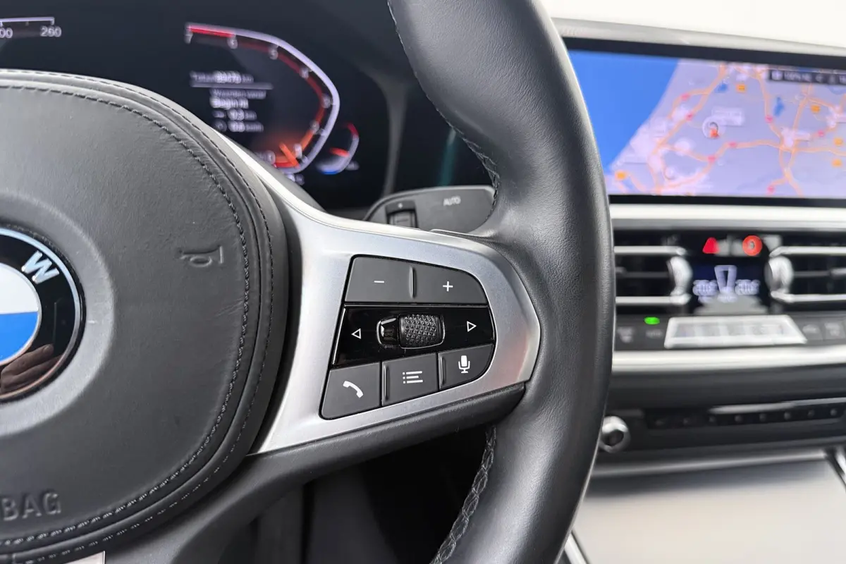 320i M-Sport Shadow Line M-Sportstoelen Stoelverw Carplay 18'LMV