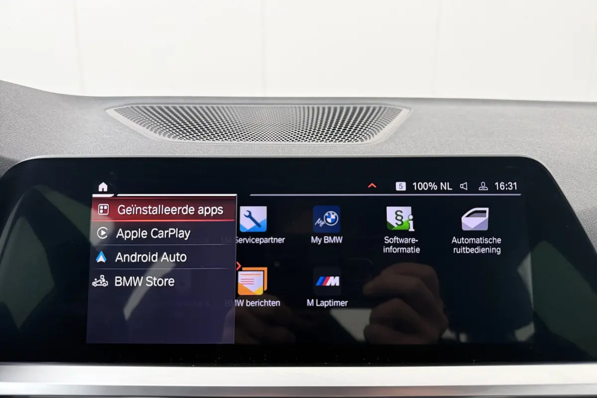 320i M-Sport Shadow Line M-Sportstoelen Stoelverw Carplay 18'LMV