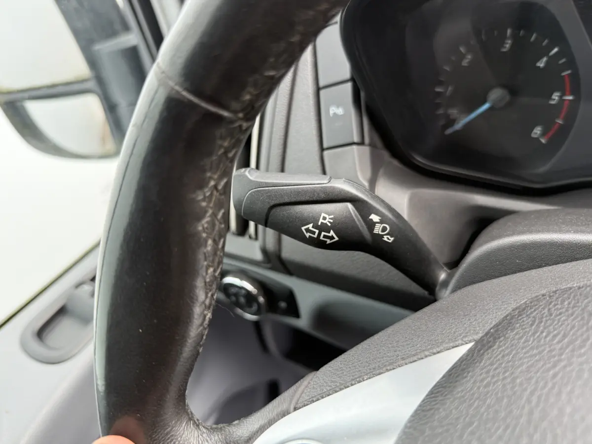 2.0 TDCI 130PK L2H2 Airco Cruise Control Parkeersensoren Stoelverwarming Zwaailampen Kastwand Inbouw