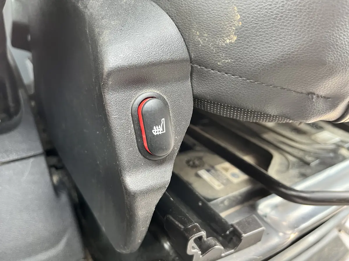 2.0 TDCI 130PK L2H2 Airco Cruise Control Parkeersensoren Stoelverwarming Zwaailampen Kastwand Inbouw