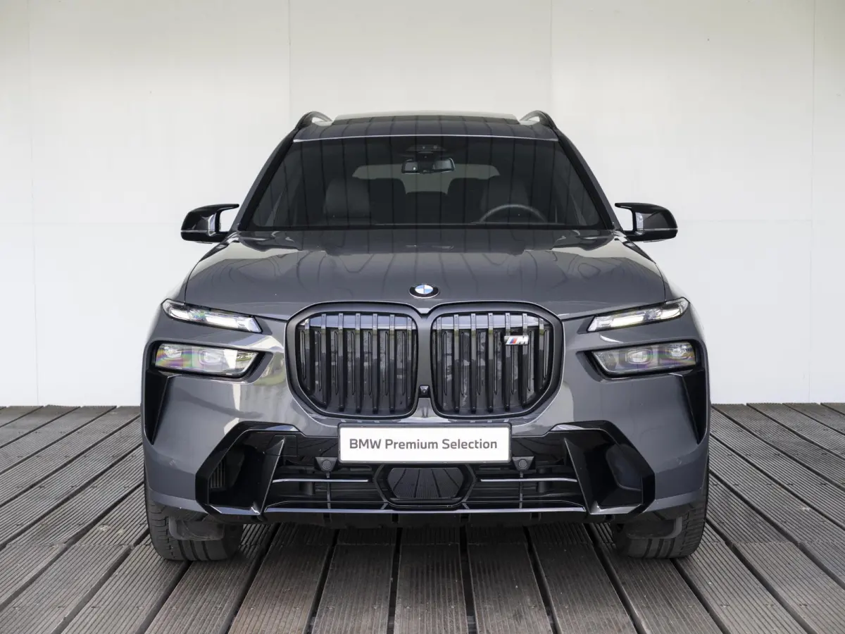M60i | M Sportpakket Pro | Exclusive Pack | Comfort Pack | Executive Drive Pro | 22 inch | Iconic Glow kristalkoplampen | Comfort stoelen | 7 zitplaatsen |Driving Assistant Professional | Ha