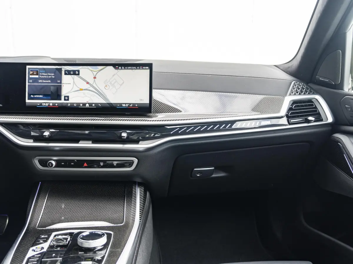 M60i | M Sportpakket Pro | Exclusive Pack | Comfort Pack | Executive Drive Pro | 22 inch | Iconic Glow kristalkoplampen | Comfort stoelen | 7 zitplaatsen |Driving Assistant Professional | Ha