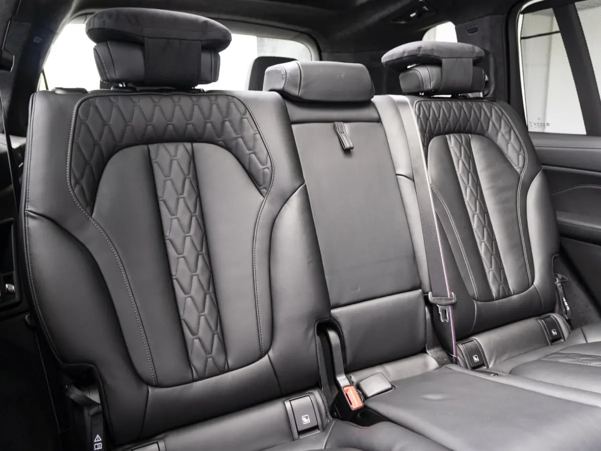 M60i | M Sportpakket Pro | Exclusive Pack | Comfort Pack | Executive Drive Pro | 22 inch | Iconic Glow kristalkoplampen | Comfort stoelen | 7 zitplaatsen |Driving Assistant Professional | Ha