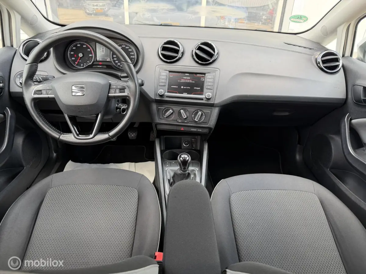 1.0 EcoTSI Style Connect|cruise|airco|carplay