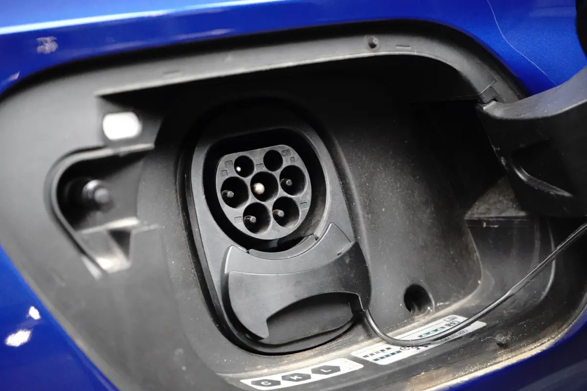 Pro 174PK 77kwh | STUUR + STOELVERW. | APP. CONNECT | CRUISE CONTROL | NAVIGATIE | CLIMATE CONTROL