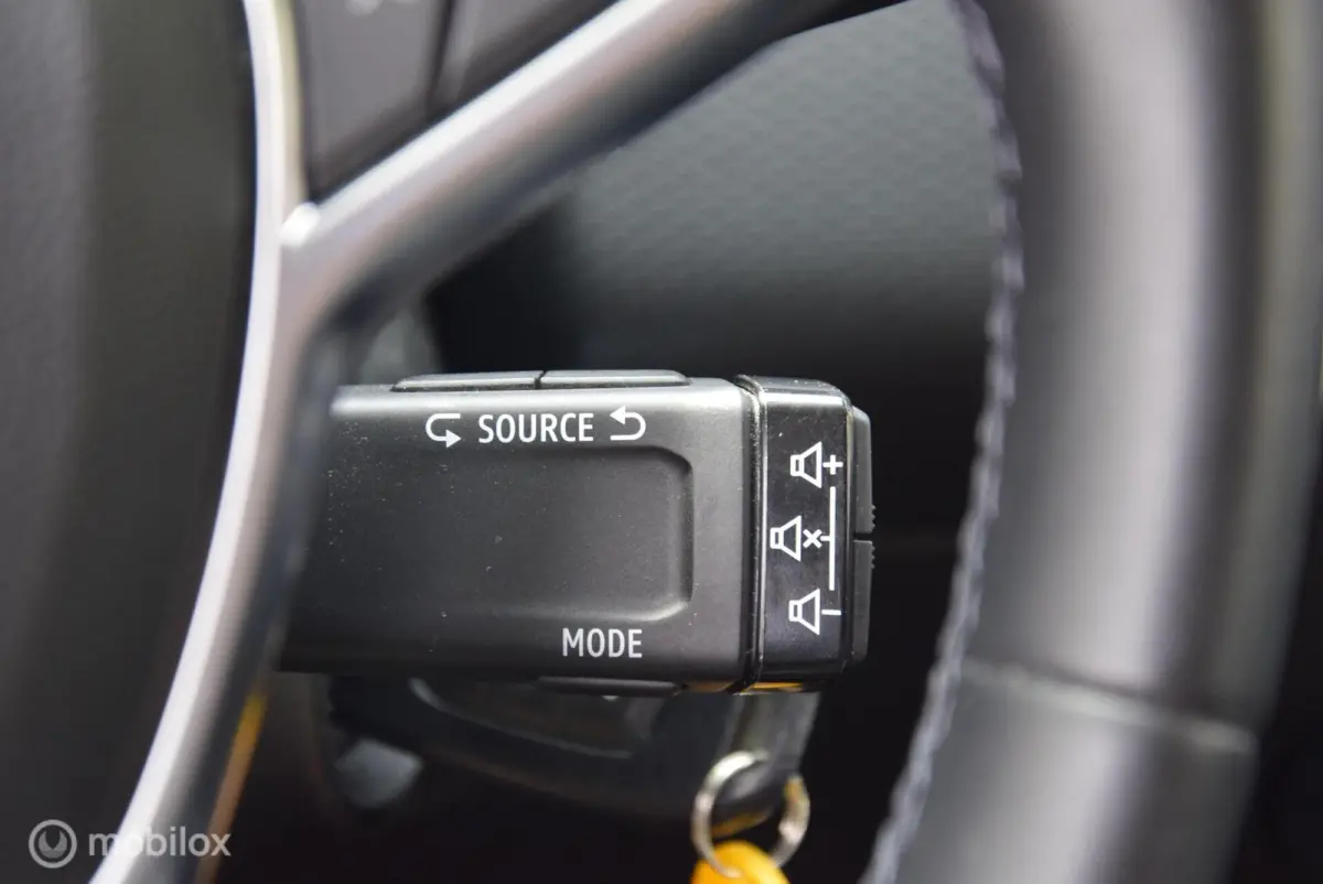 1.0 TCe Zen Apple Carplay Cruise Control