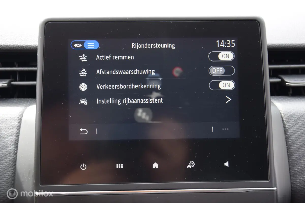 1.0 TCe Zen Apple Carplay Cruise Control