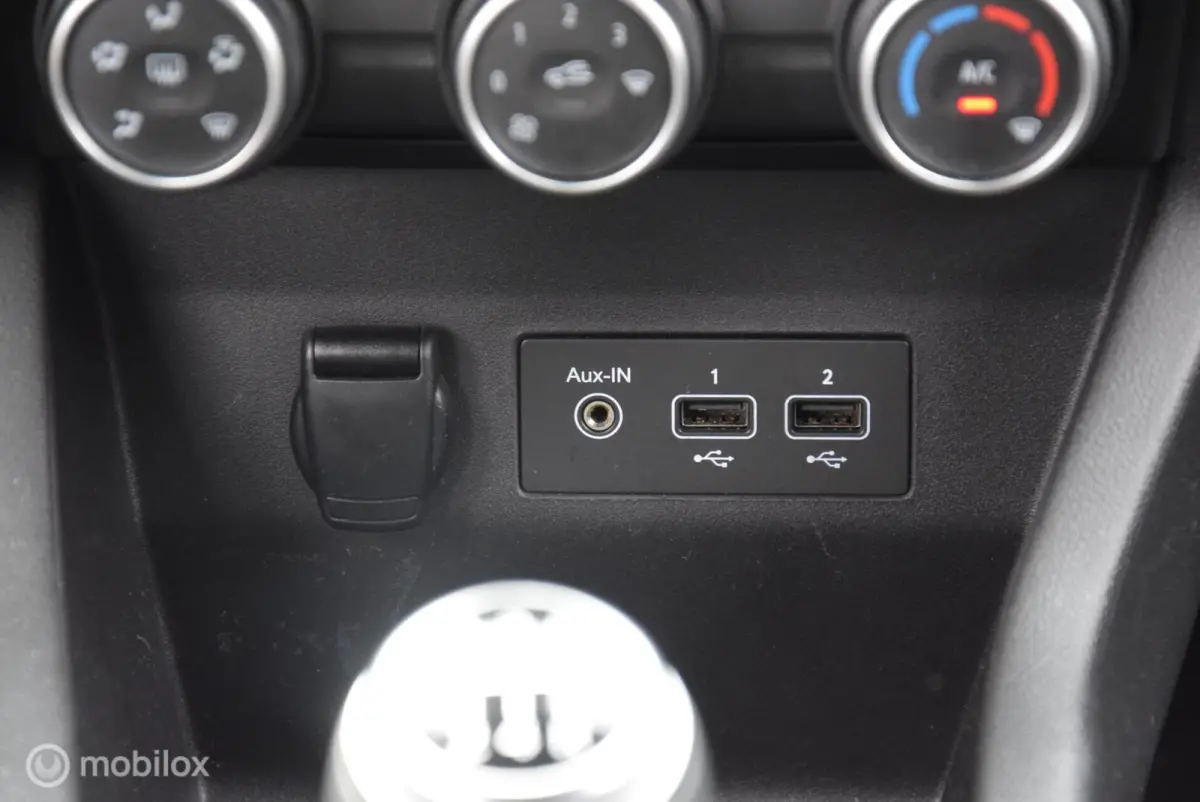 1.0 TCe Zen Apple Carplay Cruise Control