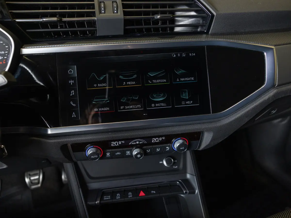 35 TFSI 2x S-Line Edition / 150pk / Dodehoek herkenning /