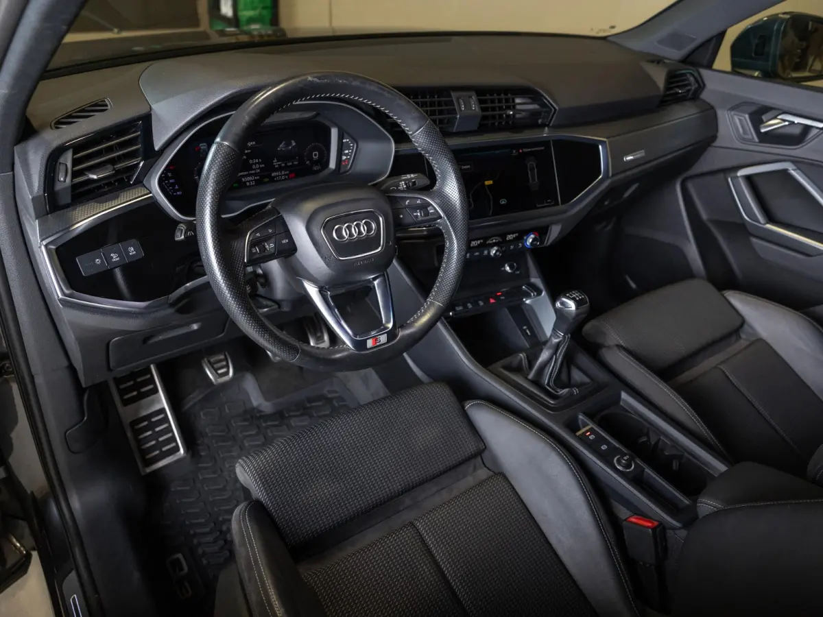 35 TFSI 2x S-Line Edition / 150pk / Dodehoek herkenning /