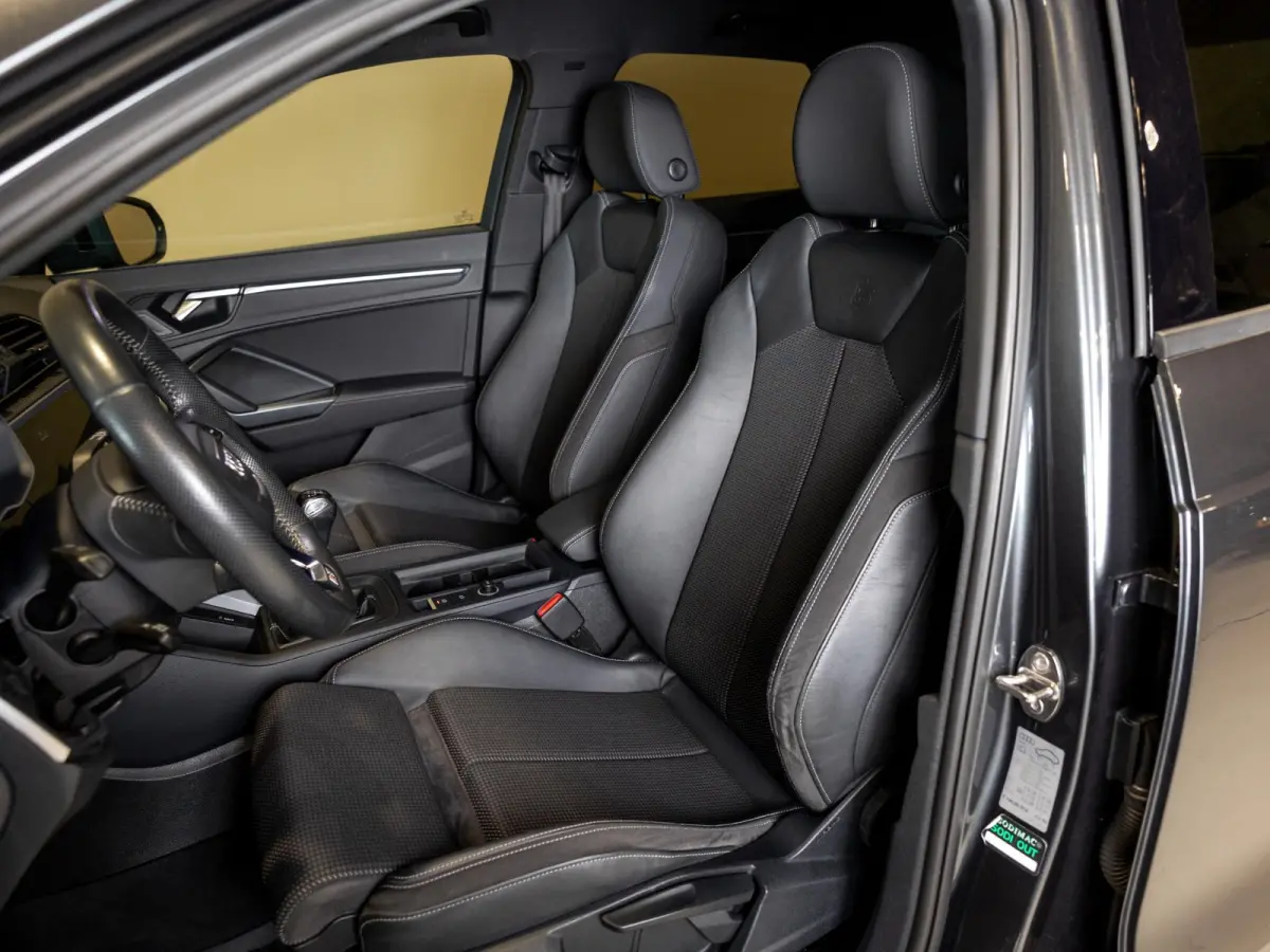 35 TFSI 2x S-Line Edition / 150pk / Dodehoek herkenning /