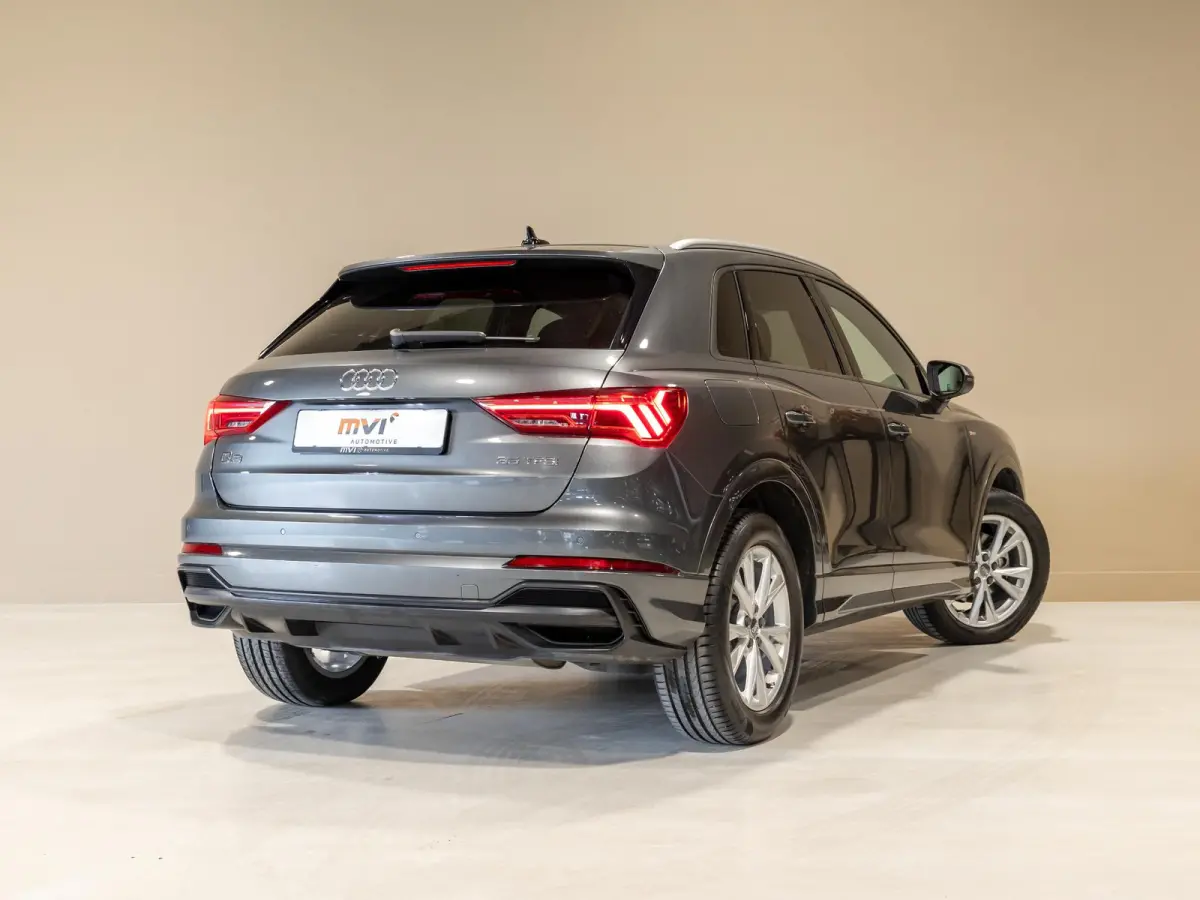 35 TFSI 2x S-Line Edition / 150pk / Dodehoek herkenning /
