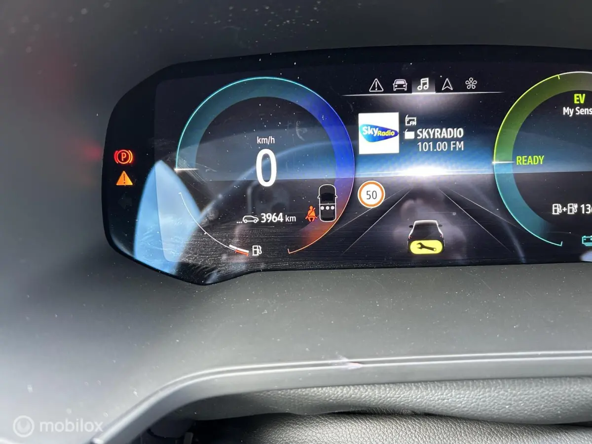 1.6 PHEV AT First Edition 31-12-2024