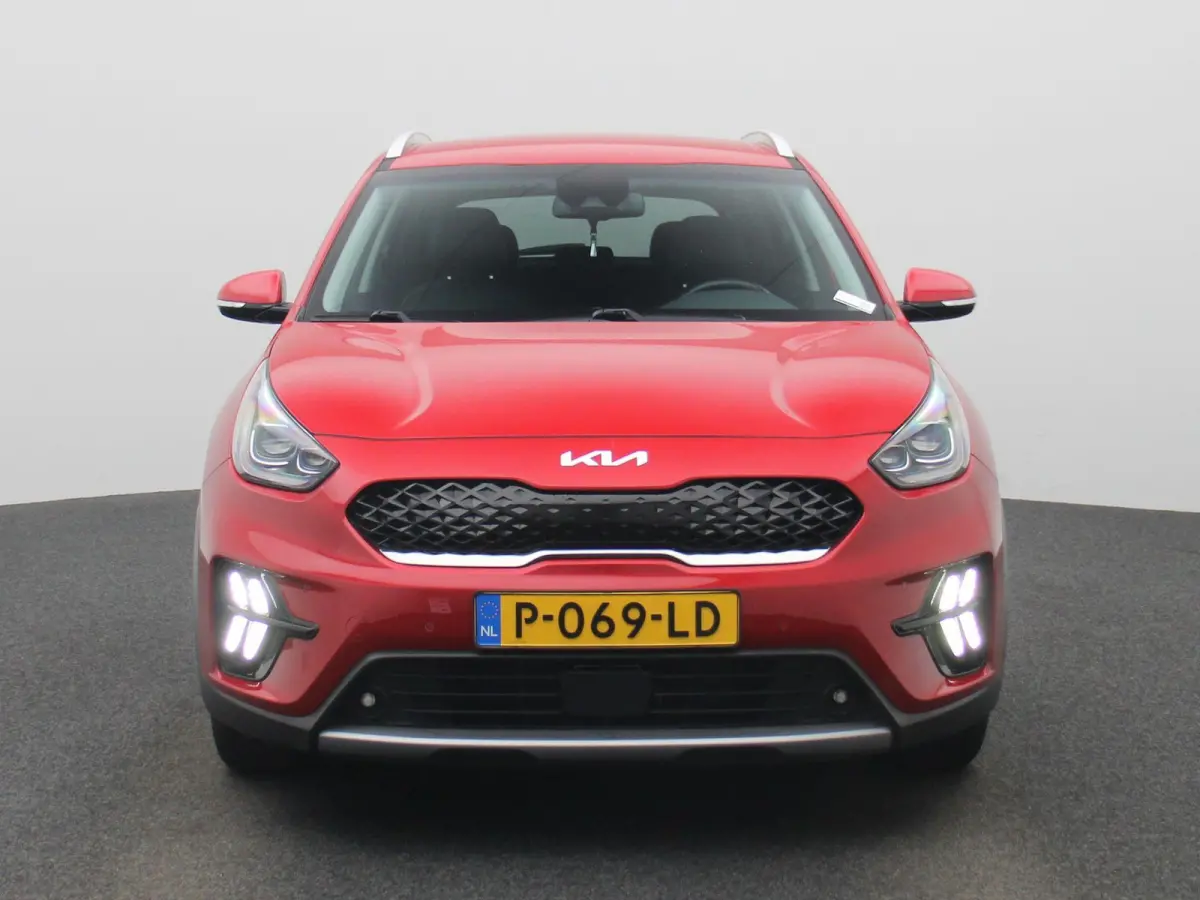 1.6 GDi PHEV DynamicPlusLine | Automaat | LMV | Navigatie | Leder | Stoel/Stuur verwarming | Parkeer sensoren | Climate control | Bluetooth | Cruise control | DAB | Camera | Apple carplay
